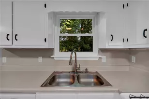 4907 Habersham Ridge SW, Lilburn, GA 30047 - Photo 22