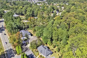 1880 Mayfield Rd, Alpharetta, GA 30009 - Photo 10