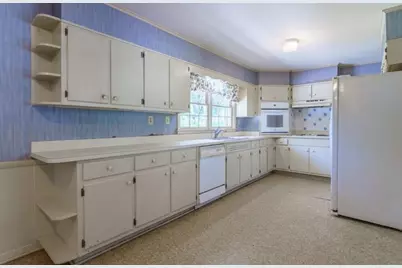 4526 Sims Court, Tucker, GA 30084 - Photo 2