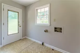 4526 Sims Ct, Tucker, GA 30084 - Photo 14