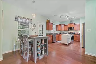 138 Hamilton Lake Dr, Lagrange, GA 30241 - Photo 8