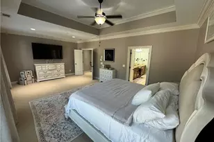 811 Park Manor Dr SE, Smyrna, GA 30082 - Photo 6