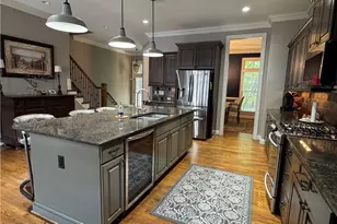 811 Park Manor Dr SE, Smyrna, GA 30082 - Photo 12