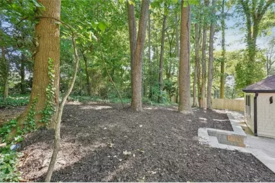 2423 Melinda Drive NE, Atlanta, GA 30345 - Photo 72