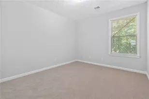 1277 Parkside Club Dr, Lawrenceville, GA 30044 - Photo 20