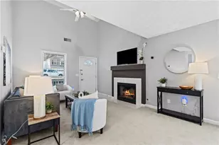 1277 Parkside Club Dr, Lawrenceville, GA 30044 - Photo 8