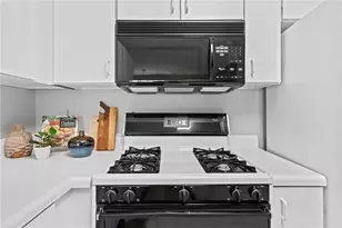 1277 Parkside Club Dr, Lawrenceville, GA 30044 - Photo 14