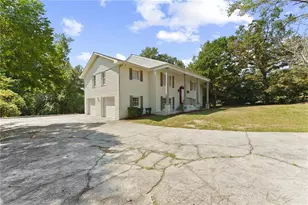 2988 Crestline Dr, Macon, GA 31204 - Photo 2