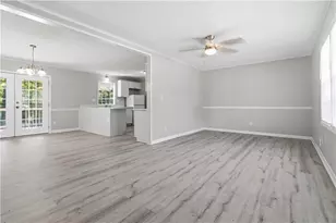 6278 Thornhedge Dr, Riverdale, GA 30296 - Photo 4