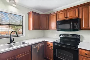 2051 College Ave NE, Atlanta, GA 30317 - Photo 12