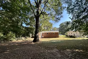 898 Verona Dr, Clarkston, GA 30021 - Photo 8