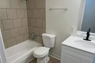 4105 Emerald Lake Dr, Decatur, GA 30035 - Photo 12