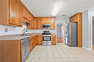 2262 Grassy Springs Ct, Conyers, GA 30012 - Photo 14