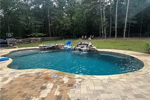 8275 Pea Ridge Rd, Cornelia, GA 30531 - Photo 32