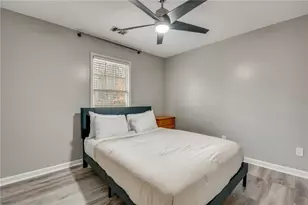 2093 Breconridge Dr S W, Marietta, GA 30064 - Photo 14