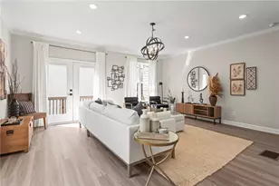 1971 Hollywood Rd NW, Atlanta, GA 30318 - Photo 10