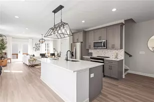 1971 Hollywood Rd NW, Atlanta, GA 30318 - Photo 16