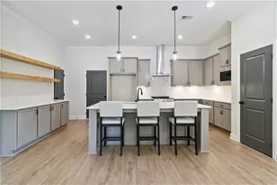 925 Willingham Dr, Hapeville, GA 30354 - Photo 4