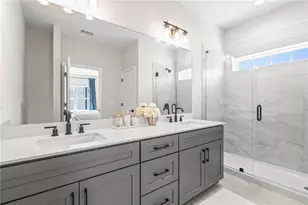 1969 Hollywood Rd NW, Atlanta, GA 30318 - Photo 24