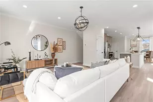 1969 Hollywood Rd NW, Atlanta, GA 30318 - Photo 10