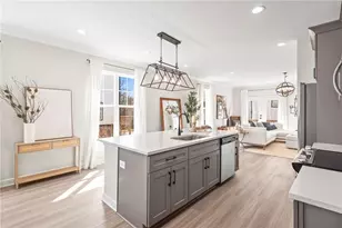 1969 Hollywood Rd NW, Atlanta, GA 30318 - Photo 14