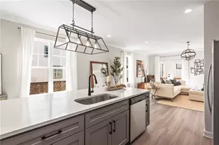 1969 Hollywood Rd NW, Atlanta, GA 30318 - Photo 16