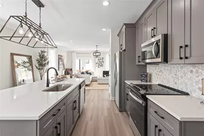 1967 Hollywood Road NW #18, Atlanta, GA 30318 - Photo 18