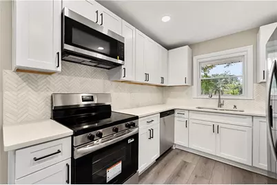 1024 Magnolia Drive SE, Smyrna, GA 30082 - Photo 8