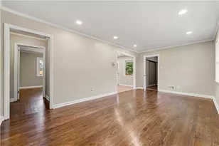 1024 Magnolia Dr SE, Smyrna, GA 30082 - Photo 4