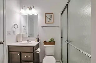 1106 Michigan Cir, Hoschton, GA 30548 - Photo 12