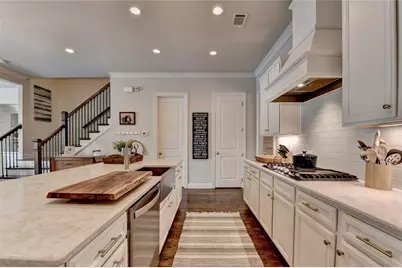 1807 Falling Sky Court NE, Brookhaven, GA 30319 - Photo 10