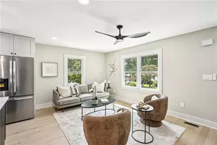 1005 Pinedale Dr SE, Smyrna, GA 30080 - Photo 6