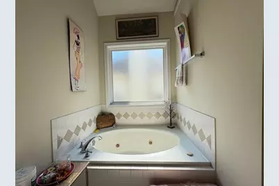 1366 Brookhaven Village Circle NE, Atlanta, GA 30319 - Photo 30