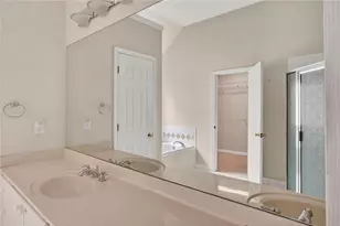 1366 Brookhaven Village Cir NE, Atlanta, GA 30319 - Photo 26