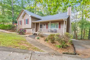 307 Queensbury Walk, Acworth, GA 30102 - Photo 2