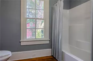 601 NE W 10th St, Rome, GA 30165 - Photo 2