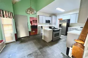 1306 Desoto Falls Ct SW, Atlanta, GA 30311 - Photo 10