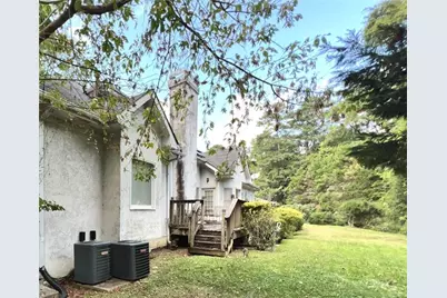 1306 Desoto Falls Court SW, Atlanta, GA 30311 - Photo 4