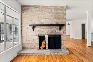 2410 Rugby Ave, Atlanta, GA 30337 - Photo 8