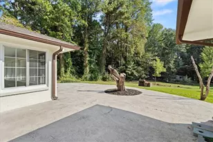 2410 Rugby Ave, Atlanta, GA 30337 - Photo 32