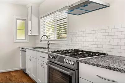 2410 Rugby Avenue, Atlanta, GA 30337 - Photo 10