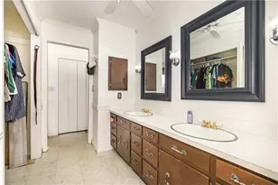 490 Addington Dr, Toccoa, GA 30577 - Photo 12