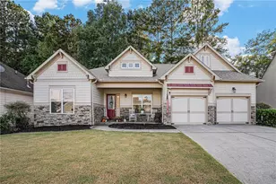 1065 Creekwood Cir, Madison, GA 30650 - Photo 2