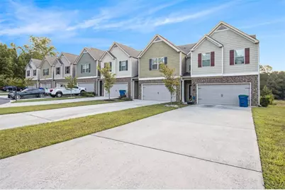 7883 Rock Rose Lane, Fairburn, GA 30213 - Photo 2