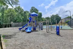 524 Meadowfield Ct, Lawrenceville, GA 30043 - Photo 18