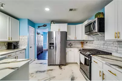 8241 McKenzie Place, Lithonia, GA 30058 - Photo 8