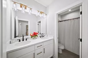 1990 Drew Dr, Atlanta, GA 30318 - Photo 36