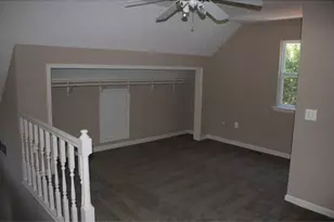 3836 Clubhouse Dr, Gainesville, GA 30501 - Photo 12