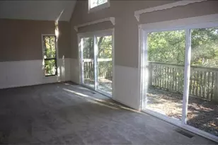 3836 Clubhouse Dr, Gainesville, GA 30501 - Photo 8