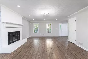 2910 Spring Ridge Cir, Snellville, GA 30039 - Photo 8